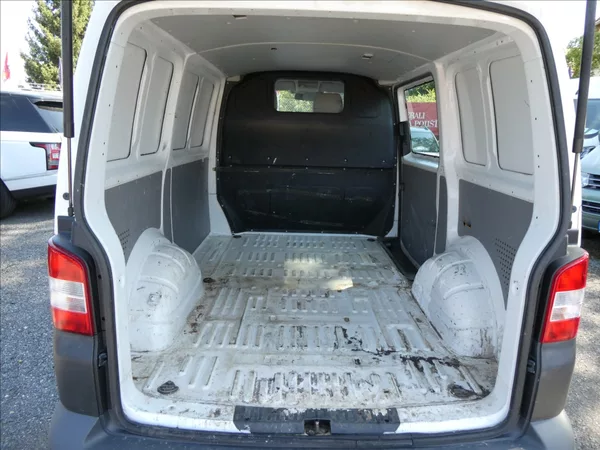 Volkswagen Transporter 2,0 TDi po servise,závěs,2.maj - foto 21