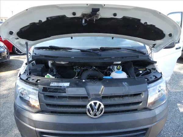 Volkswagen Transporter 2,0 TDi po servise,závěs,2.maj - foto 26