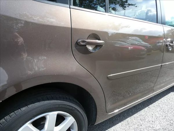 Volkswagen Touran 1,6 TDi 77kW CUP,7.míst,naviga - foto 12