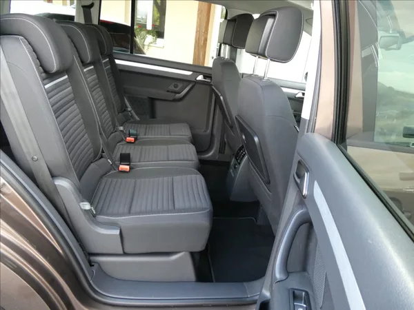 Volkswagen Touran 1,6 TDi 77kW CUP,7.míst,naviga - foto 25