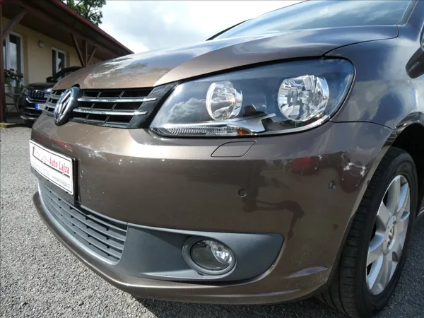 Volkswagen Touran 1,6 TDi 77kW CUP,7.míst,naviga - foto 4