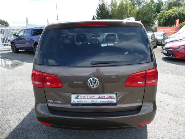 Volkswagen Touran 1,6 TDi 77kW CUP,7.míst,naviga - foto 8