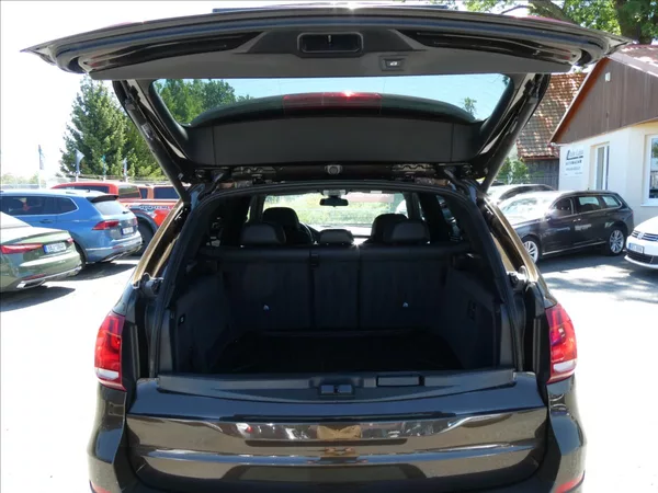 BMW X5 3,0 M50d 280kW M-PAKET,po serv - foto 15