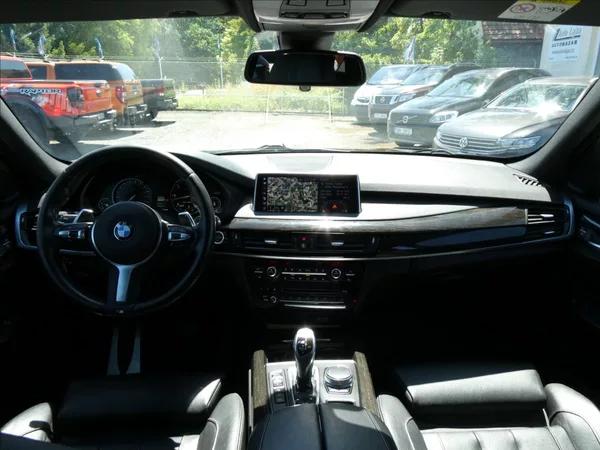 BMW X5 3,0 M50d 280kW M-PAKET,po serv - foto 25