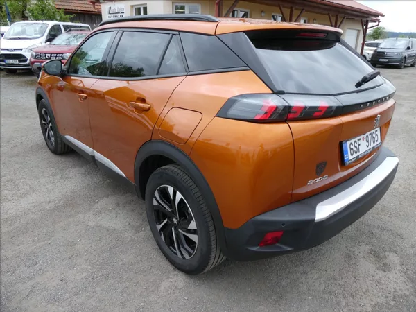 Peugeot 2008 1,2 PureTech 74kW Allure,závěs - foto 7