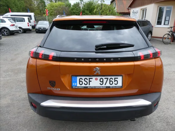 Peugeot 2008 1,2 PureTech 74kW Allure,závěs - foto 8