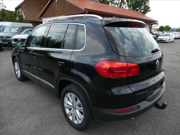 Volkswagen Tiguan 2,0 TDi 130kW Sport 4x4,TZ,nav - foto 7