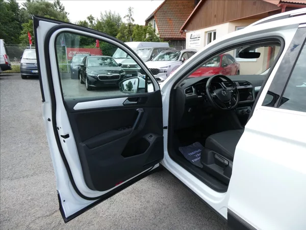 Volkswagen Tiguan 2,0 TSi 140kW DSG 4Motion,weba - foto 21