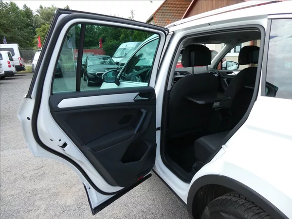 Volkswagen Tiguan 2,0 TSi 140kW DSG 4Motion,weba - foto 23