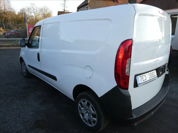Fiat Dobló cargo 1,4 benzín/CNG SX L2H1,DPH,ČR - foto 7