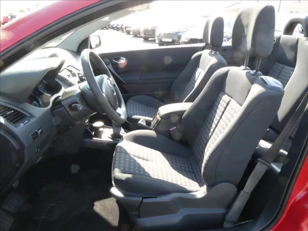 Renault Mégane 1,6 16V Cabrio,po servise - foto 12