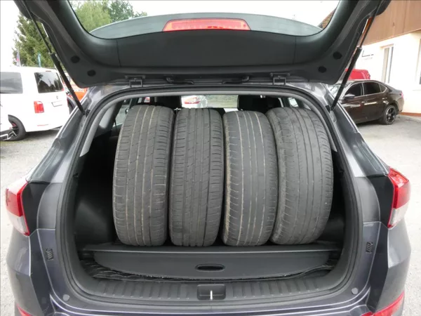 Hyundai Tucson 1,6 GDi 2x kola, klimatizace - foto 15