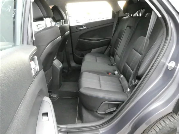 Hyundai Tucson 1,6 GDi 2x kola, klimatizace - foto 20