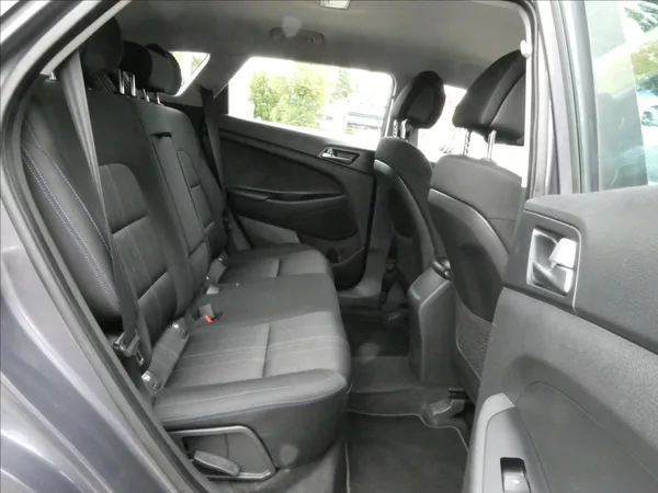 Hyundai Tucson 1,6 GDi 2x kola, klimatizace - foto 24
