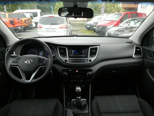 Hyundai Tucson 1,6 GDi 2x kola, klimatizace - foto 25