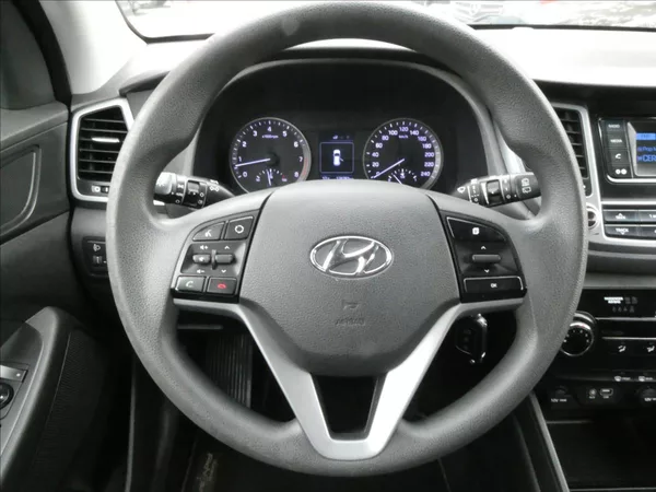 Hyundai Tucson 1,6 GDi 2x kola, klimatizace - foto 28