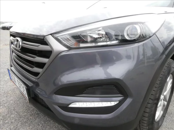 Hyundai Tucson 1,6 GDi 2x kola, klimatizace - foto 4