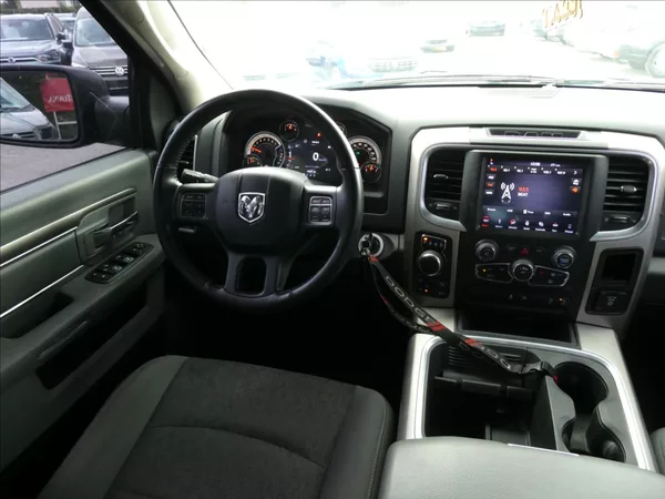 RAM 1500 5,7 HEMI Bighorn 295kW AT8 - foto 21