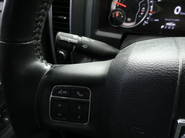 RAM 1500 5,7 HEMI Bighorn 295kW AT8 - foto 26