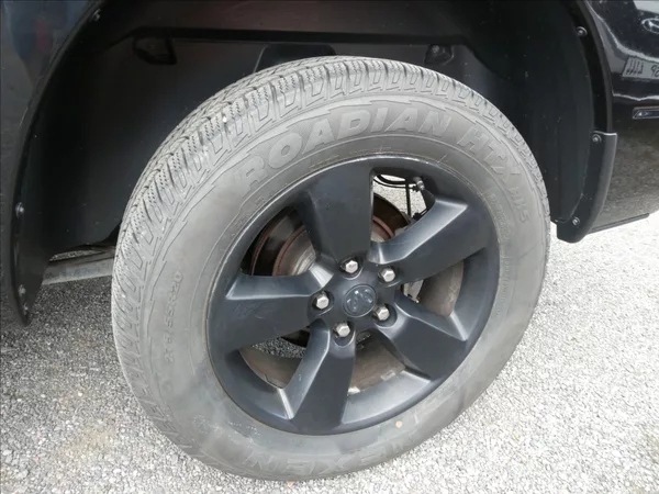 RAM 1500 5,7 HEMI Bighorn 295kW AT8 - foto 34
