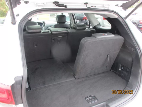 Hyundai Grand Santa Fe 2,2 CRDi AWD/ 4x4 - foto 10