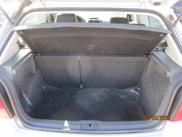 Volkswagen Polo 1,4 - foto 7