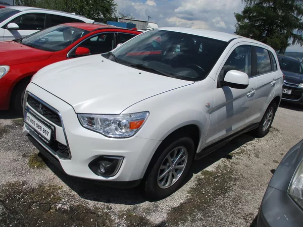 Mitsubishi ASX 1,6i - foto 2