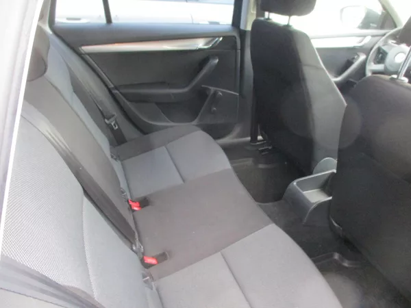 Škoda Octavia combi II 1,2 TSI - foto 8