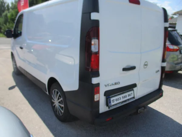 Opel Vivaro 1,6 CDTi - foto 4