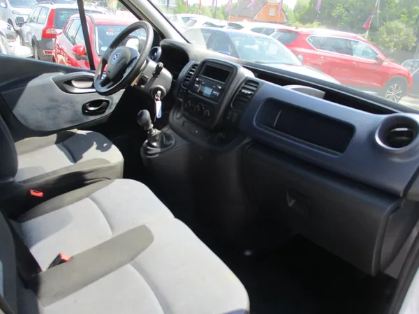 Opel Vivaro 1,6 CDTi - foto 5