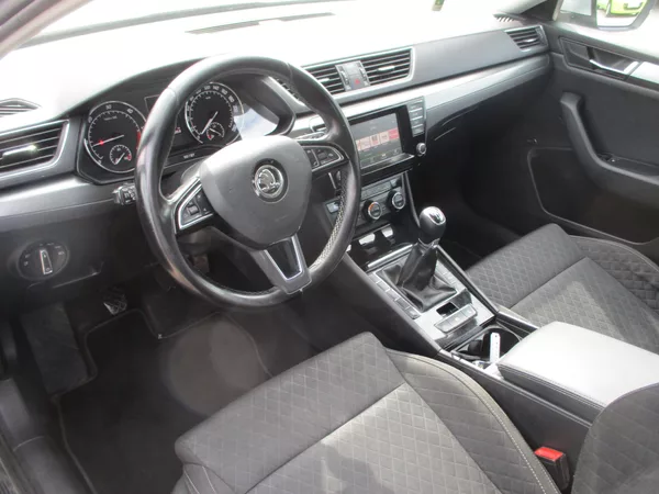 Škoda Superb combi III 2,0 TDi prav.servis - foto 11
