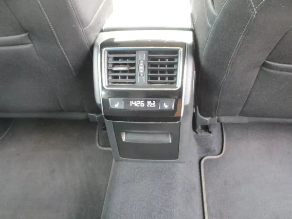 Škoda Superb combi III 2,0 TDi prav.servis - foto 8