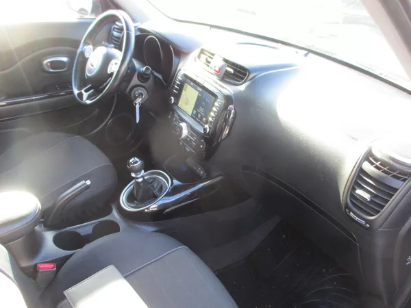 Kia Soul 1,6 CRDI - foto 5