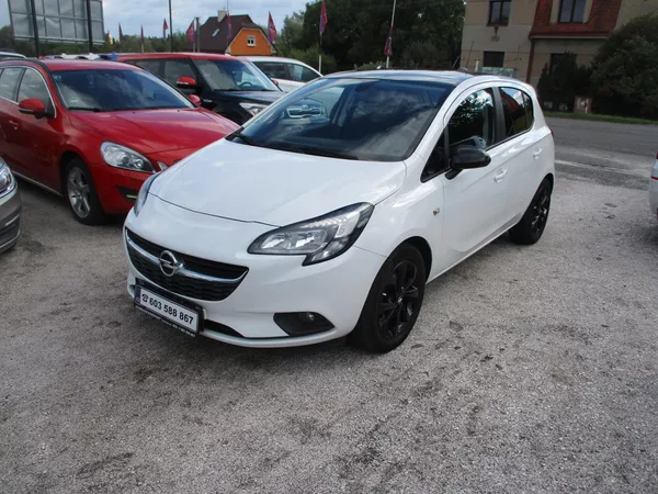 Opel Corsa 1,4 Color Edition