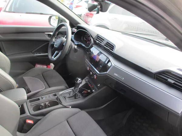 Audi Q3 35 TFSi S Line - foto 5
