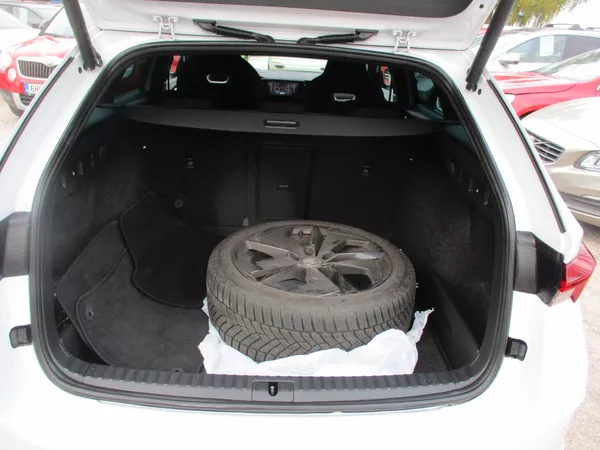 Škoda Octavia combi IV 2,0 RS - foto 10