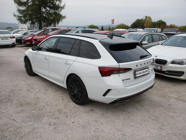Škoda Octavia combi IV 2,0 RS - foto 5