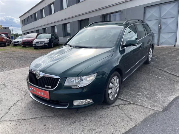 Škoda Superb 1,6 TDI*Pravidelný servis*