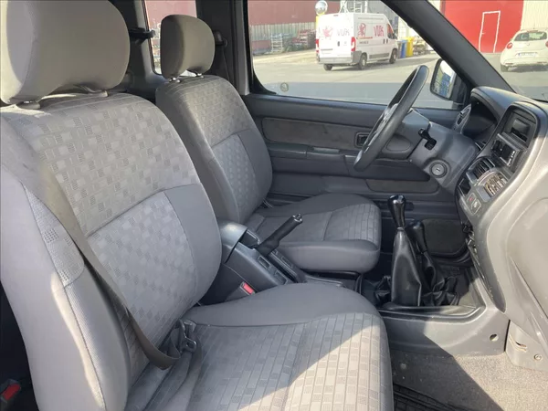 Nissan Navara 2,5 98 kW*King Cab*nová STK - foto 19