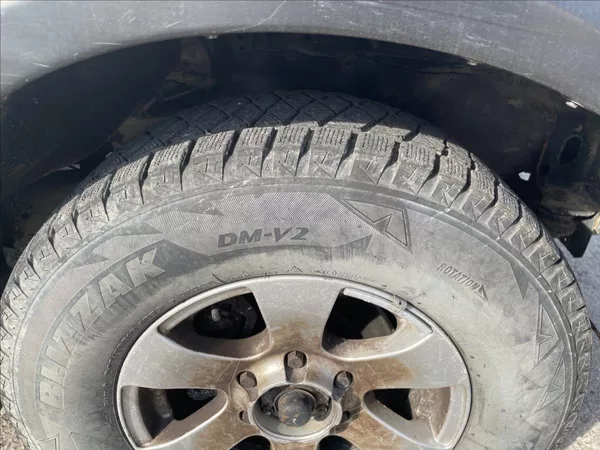 Nissan Navara 2,5 98 kW*King Cab*nová STK - foto 28