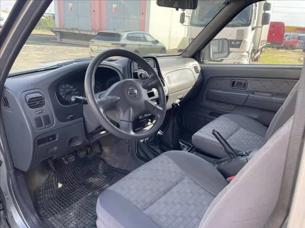 Nissan Navara 2,5 98 kW*King Cab*nová STK - foto 9