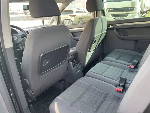 Volkswagen Touran 1,4TSI 103kW*jen 96.tis.km*Roz - foto 31