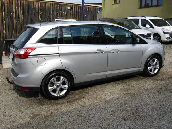 Ford Grand C-MAX 1.5 TDCi 88kW - foto 10