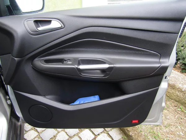 Ford Grand C-MAX 1.5 TDCi 88kW - foto 24