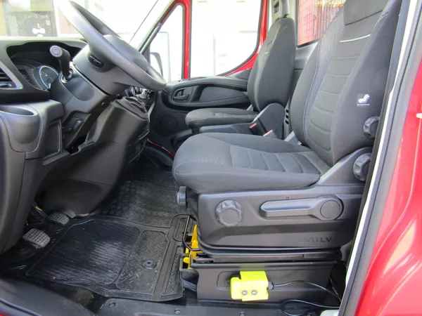 Iveco Daily 3.0 JTD 50C/35 - foto 18