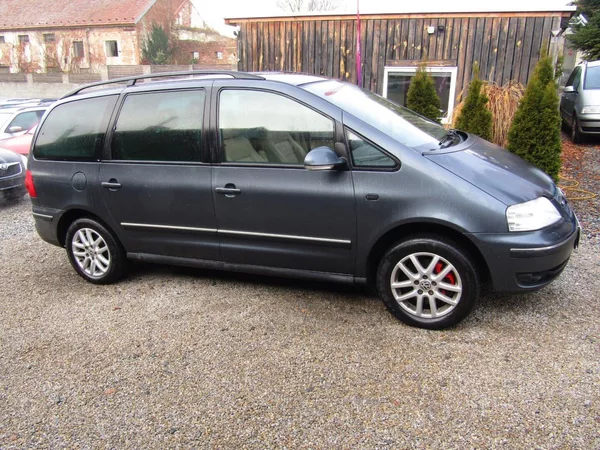 Volkswagen Sharan 2.8 V6 150kW 4MOTION BUSSINE - foto 8