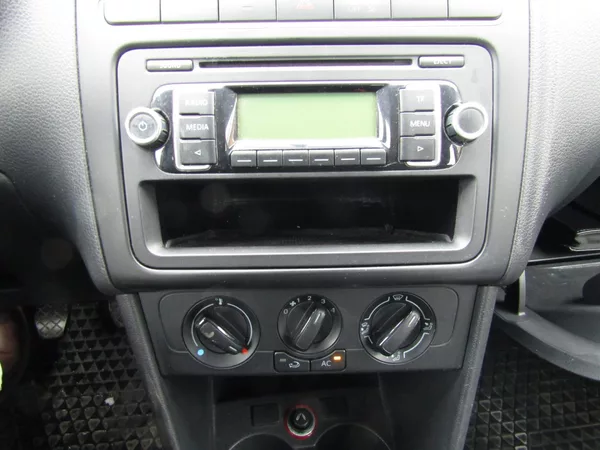 Volkswagen Polo 1.2 TDI 55kW TOP QUALITY - foto 30