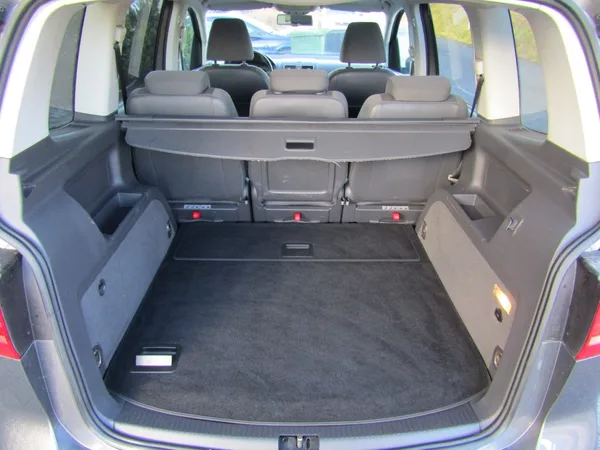 Volkswagen Touran 1.6 TDI 77kW ROZVODY - foto 24