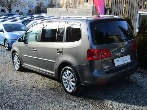 Volkswagen Touran 1.6 TDI 77kW ROZVODY - foto 5