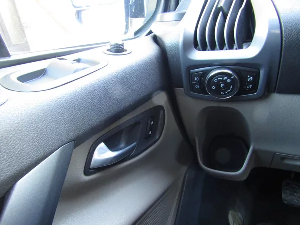 Ford Transit Custom 2.0 TDCi96kW BEZ KOROZE - foto 23